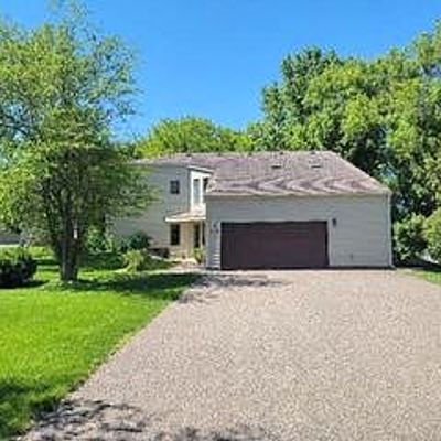 17631 Arrowhead Trl, Minnetonka, MN 55345