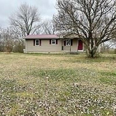 18 Dr James Fisher Cir, Lebanon, TN 37087