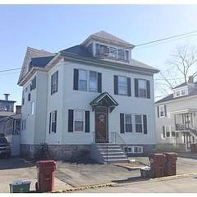 18 Mount Vernon St, Lowell, MA 01854