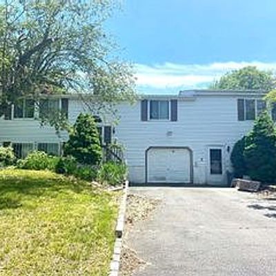 18 University Hts. Drive, Stony Brook, NY 11790