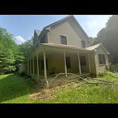 180 Hawk Ln, Kunkletown, PA 18058