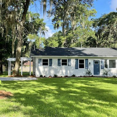 1802 Courtland St, Port Royal, SC 29935