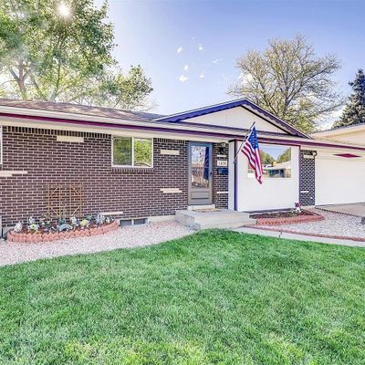 1435 S Balsam Ct, Lakewood, CO 80232