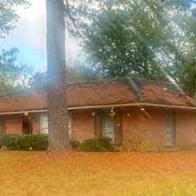 1436 Radcliffe St, Jackson, MS 39211