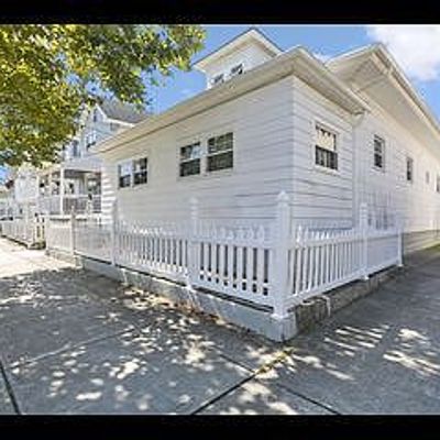 144 W Hand Ave, Wildwood, NJ 08260