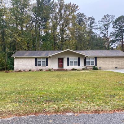 145 Elizabeth Dr, Whiteville, NC 28472