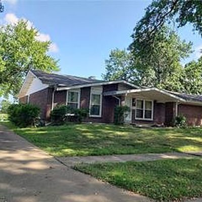 1467 Haviland Dr, Saint Louis, MO 63137