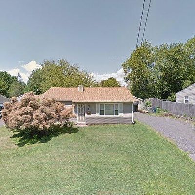 15 Norman Ave, Wallingford, CT 06492