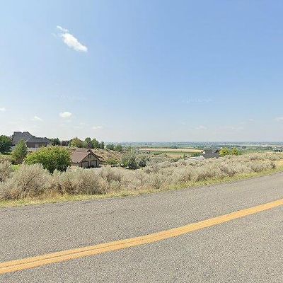 1527 N Quinn Creek Rd, Idaho Falls, ID 83401