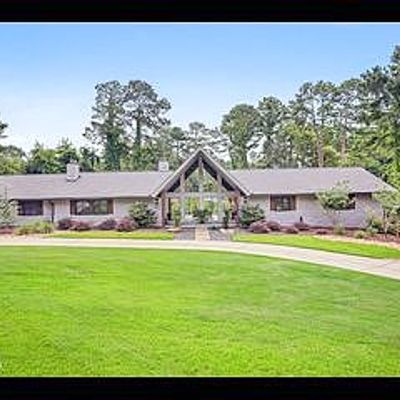 1540 Chevron Dr, Atlanta, GA 30350