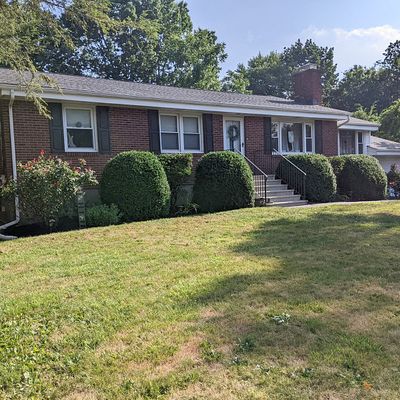 155 Foote St, Hamden, CT 06517