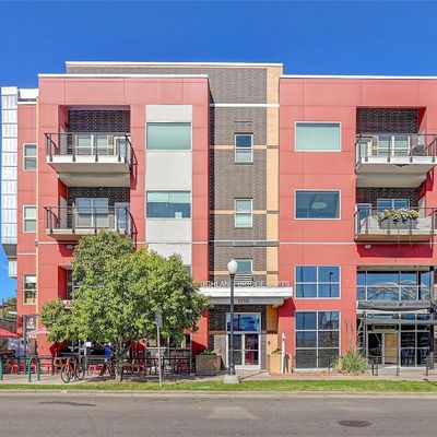 1555 Central St #206, Denver, CO 80211