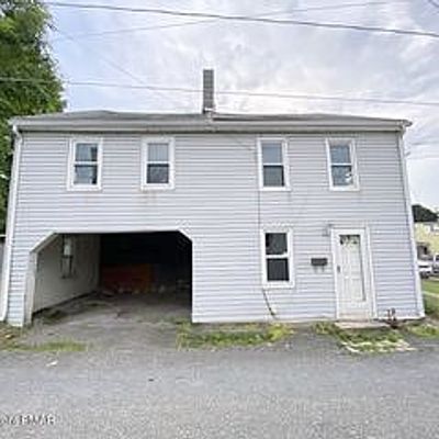 200 Cherry St, Tamaqua, PA 18252