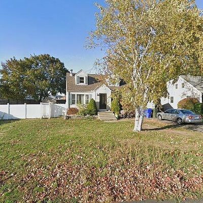 201 Clement Rd, East Hartford, CT 06118