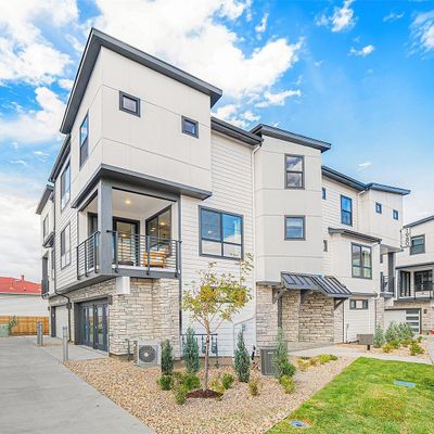 2010 S Holly St #3, Denver, CO 80222