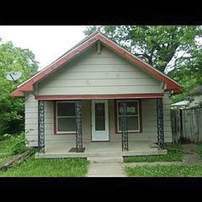 205 E South St, Arma, KS 66712