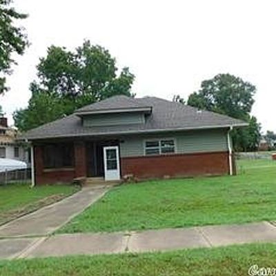 205 Green St, Morrilton, AR 72110