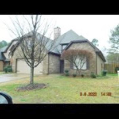 2058 Timberline Dr, Calera, AL 35040