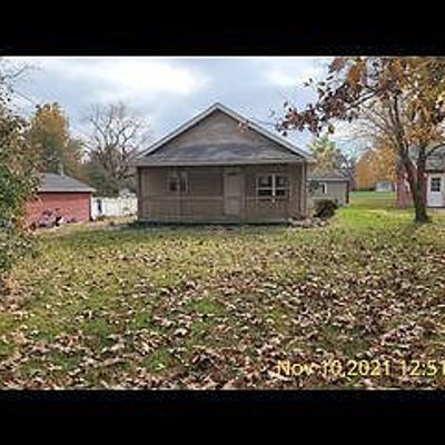 206 Jefferson, Panama, IL 62077