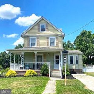 21 Edgewater Ave, Grenloch, NJ 08032