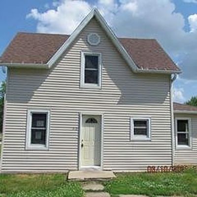 210 Grover St, Ryan, IA 52330