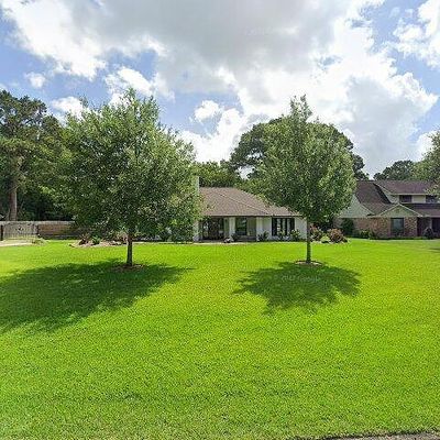 2105 Mckissick Dr, Friendswood, TX 77546