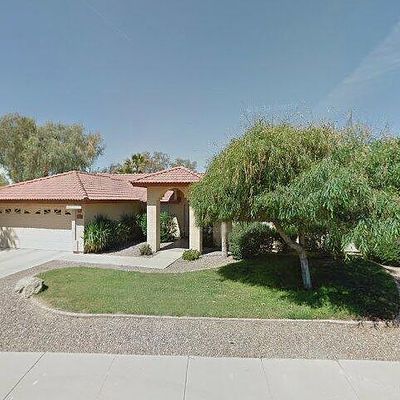 2119 N Lakeshore Drive, Casa Grande, AZ 85122