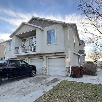 212 Birmingham Ln, North Salt Lake, UT 84054