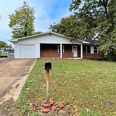 213 Circle Dr, Owensville, MO 65066