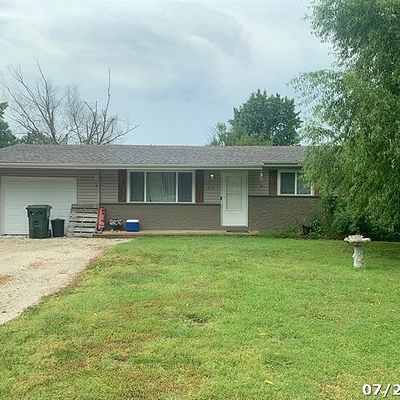 213 Berry Dr, Gray Summit, MO 63039