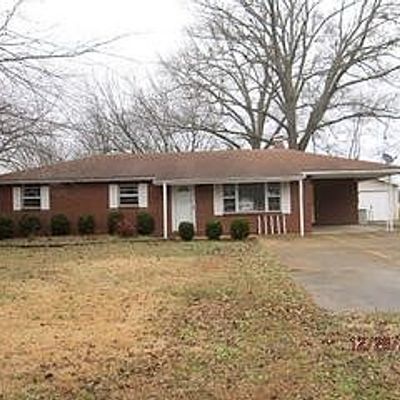 2139 County Road 608, Poplar Bluff, MO 63901