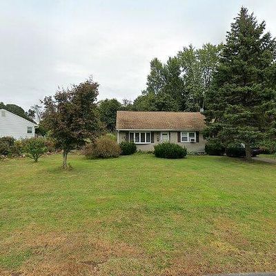 215 Benedict Dr, South Windsor, CT 06074
