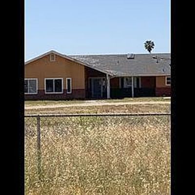 2152 Walnut St, Ramona, CA 92065