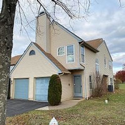 218 Allem Ln, Perkasie, PA 18944