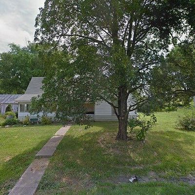 218 Elm Ave, New Bloomfield, MO 65063