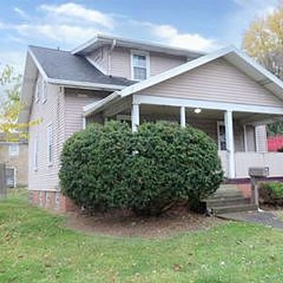 22 Highland Ave, Mount Pleasant, PA 15666