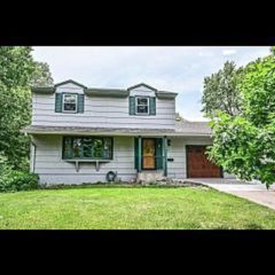 220 7 Th St S, Hopkins, MN 55343