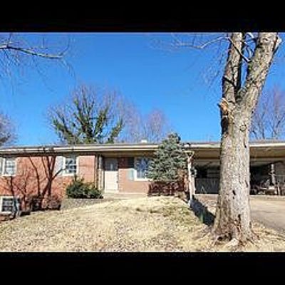 2206 Swinging Way, Evansville, IN 47711