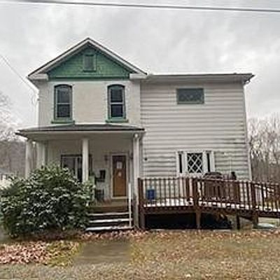 2216 2 Nd St, Connellsville, PA 15425