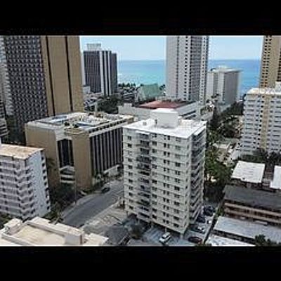 222 Liliuokalani Ave #302, Honolulu, HI 96815