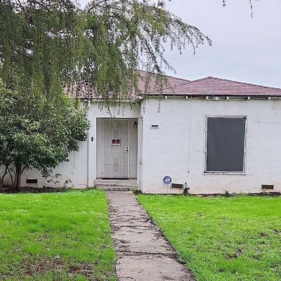 2236 W Olive Ave, Fresno, CA 93728