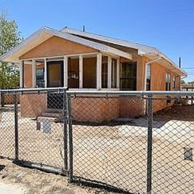 1823 Edith Blvd Se, Albuquerque, NM 87102