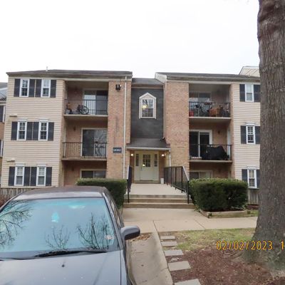 18302 Streamside Drive 202, Gaithersburg, MD 20879