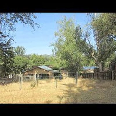 18678 Madrone St, Tuolumne, CA 95379