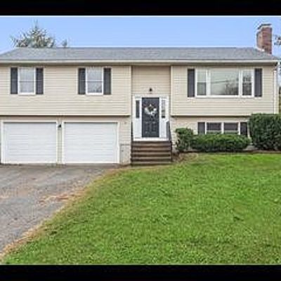 19 Teach St, Enfield, CT 06082