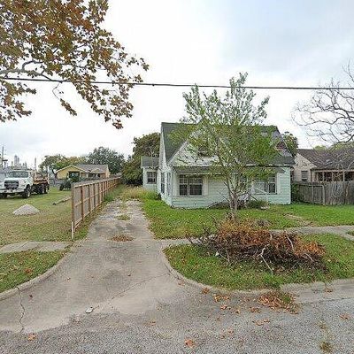 1917 Peabody Ave, Corpus Christi, TX 78407