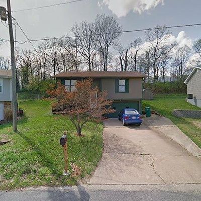 1930 Chippendale Ln, Imperial, MO 63052