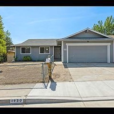 1930 Stardust St, Reno, NV 89503