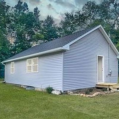 196 Wales Rd, Brimfield, MA 01010