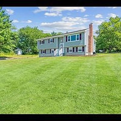 2 Carriage Dr, New Milford, CT 06776